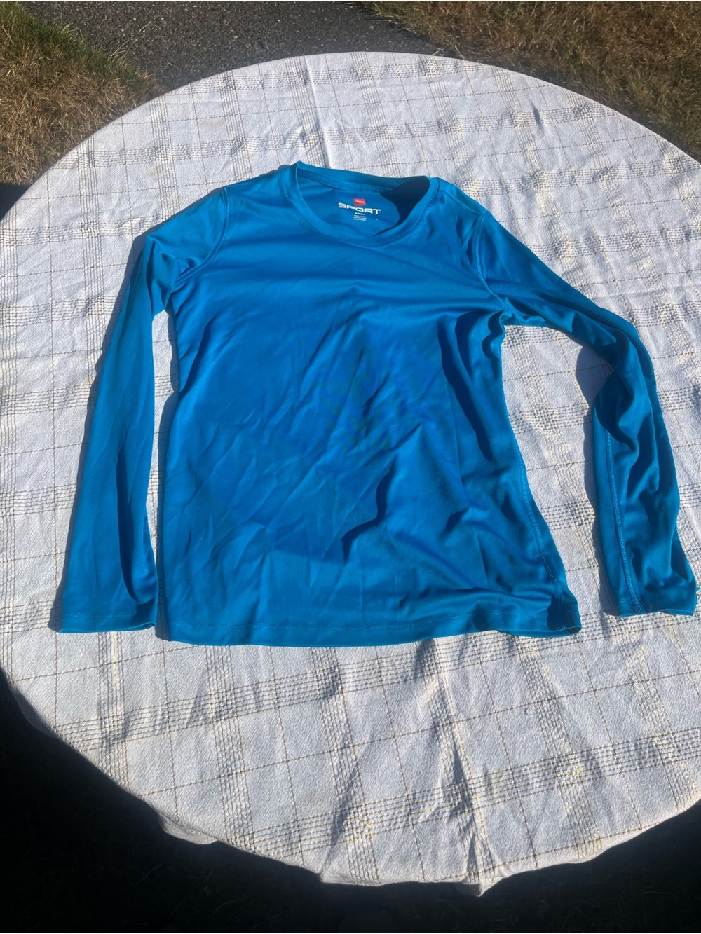 Hanes Sport Men's Bright Blue Long-Sleeve Crew Neck Shirt